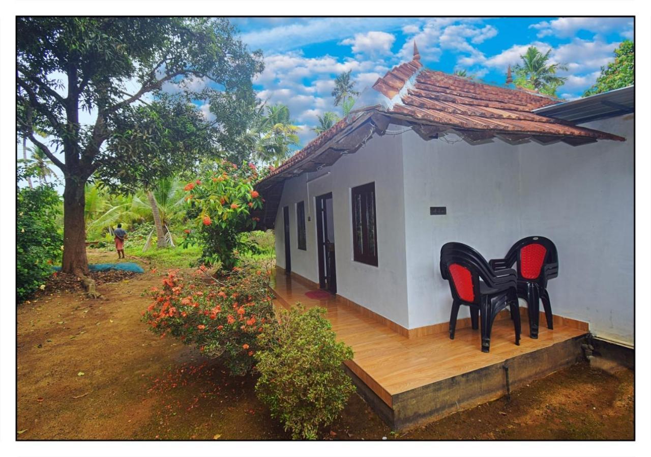 Munroe Inn Homestay 科兰 外观 照片