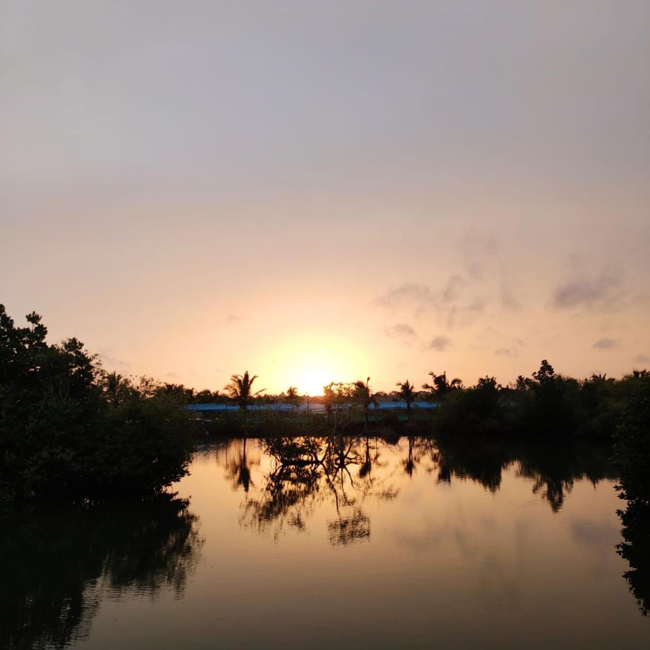 Munroe Inn Homestay 科兰 外观 照片